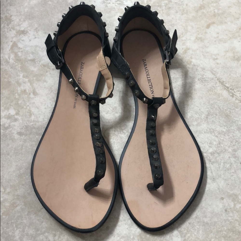 New! Zara stud sandals